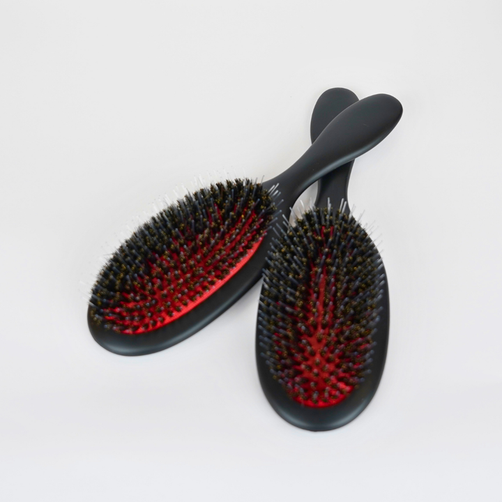 Hair Extension Smoothing Brush