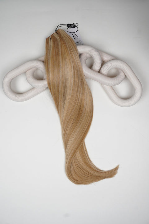 P8/613 Vanilla Crunch - Alma Triple Genius Volume Weft | WEFT | Alma Hair Extensions
